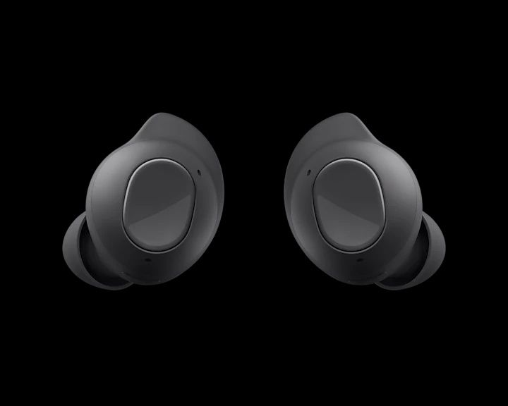 НОВИ Samsung Buds FE