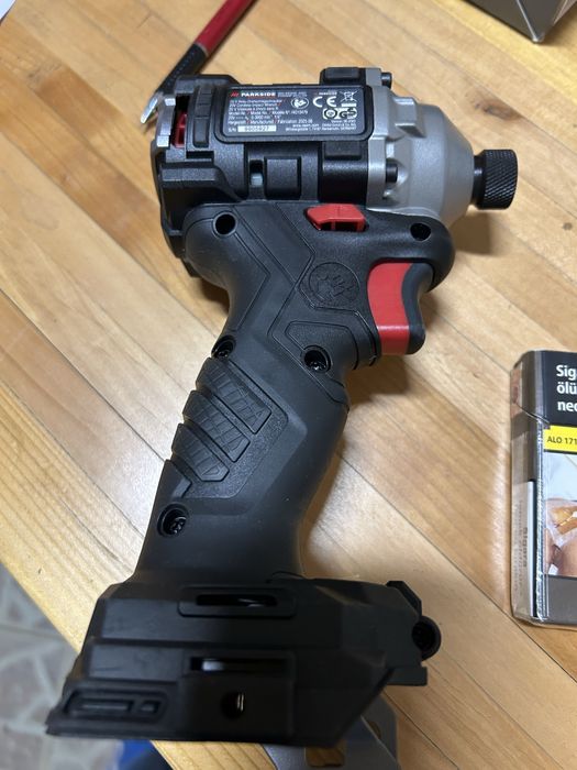Aparat pentru impact 226Nm