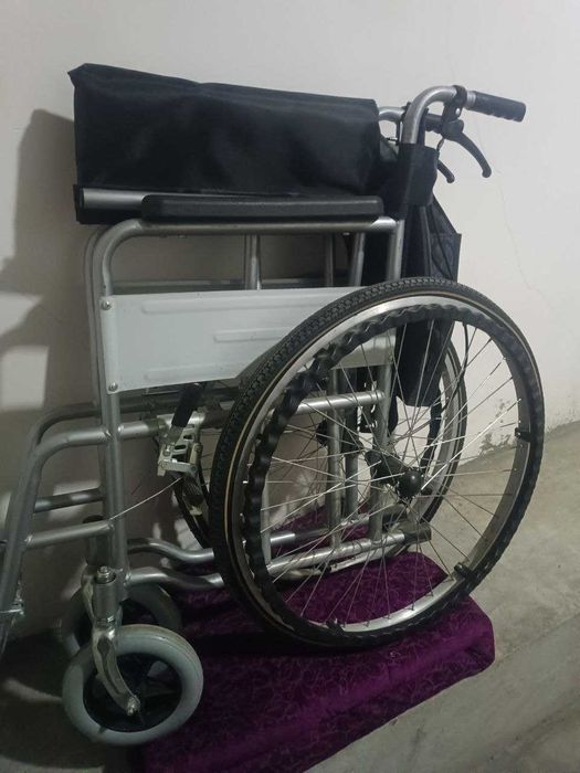 г. Инвалидный коляска