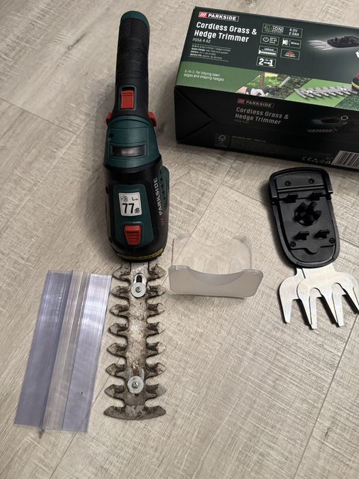 Mașina de tuns iarba și gard viu fără fir Parkside PGSA 4 A2.