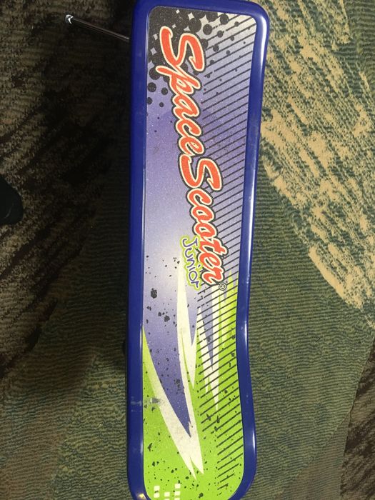 Тротинетка с задвижващ механизъм верига