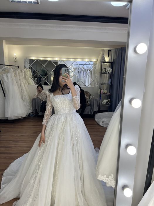 Свадебное платье