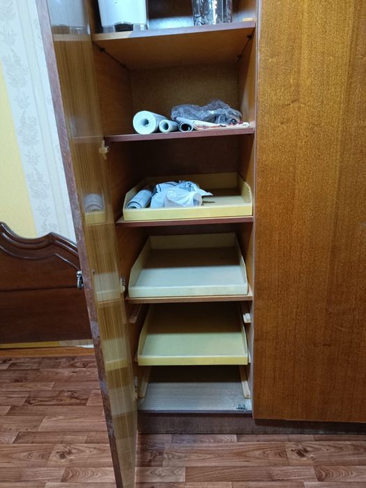 Отдам шкаф бесплатно