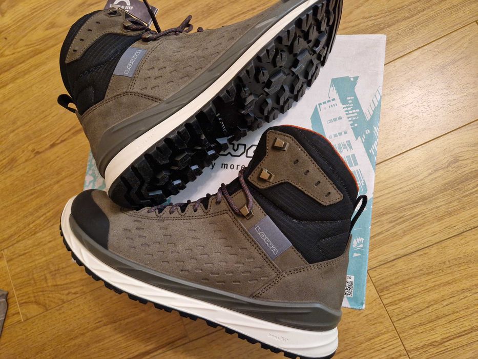 Bocanci, ghete LOWA Mlt GTX, Goretex, mas 42,meindl,mammut scarpa