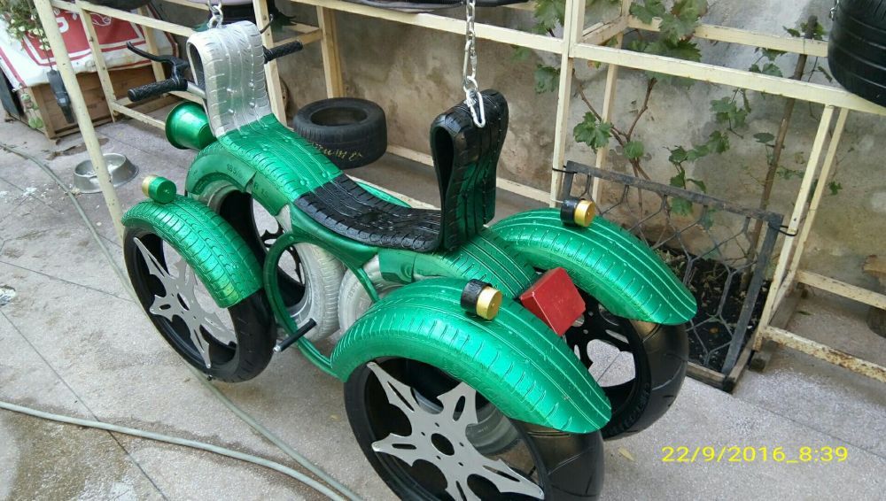 Vind diferite obiecte confectionate din cauciucuri auto