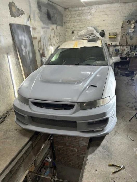 Передний бампер на Митсубиси Галант 8 Кибер Mitsubishi Galant 8 Cyber