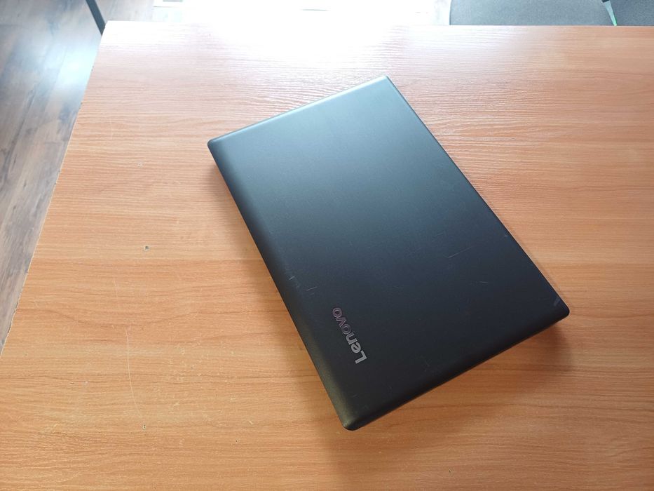 15.6' Lenovo AMD E2-9000 /AMD R5 М430М - 2GB/8GB DDR4/500GB