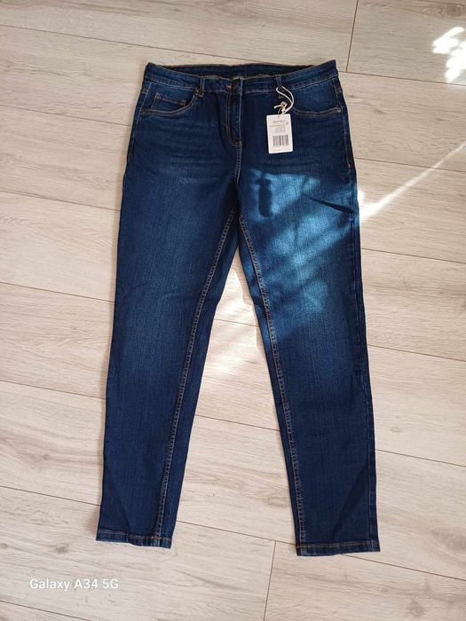 Нови дънки Blue motion 42 размер
