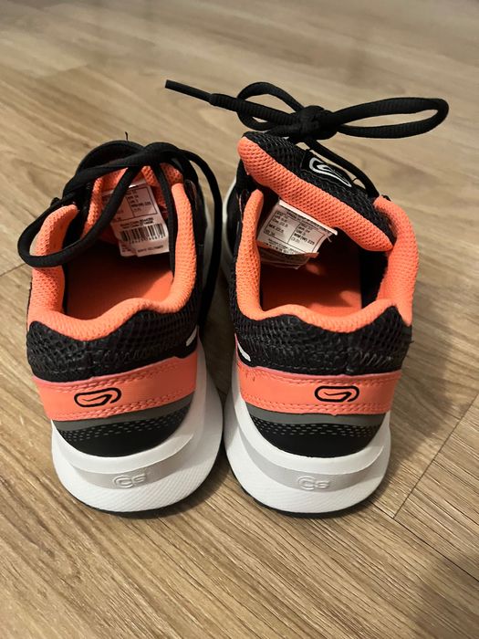 Спортни маратонки