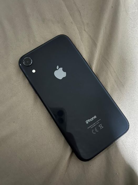 Продам айфон хр