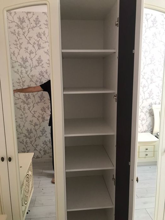 Спальный гарнитур сатылады продается