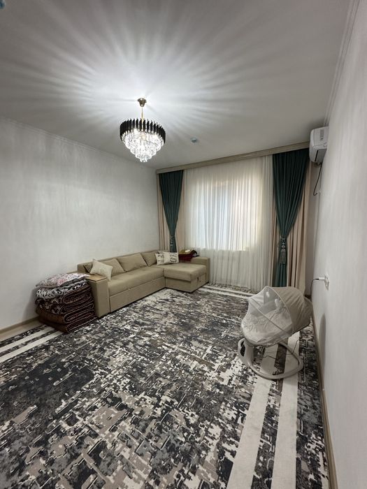 Новостройка уй сотилади