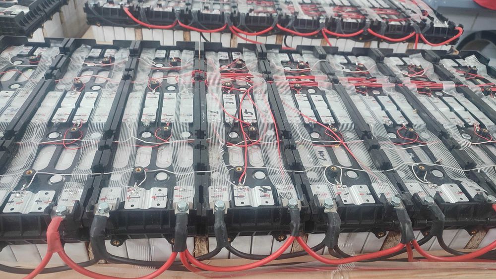 Baterie LiFePo4 24V si 48V,  bms Jk cu egalizare 6.15 kwh