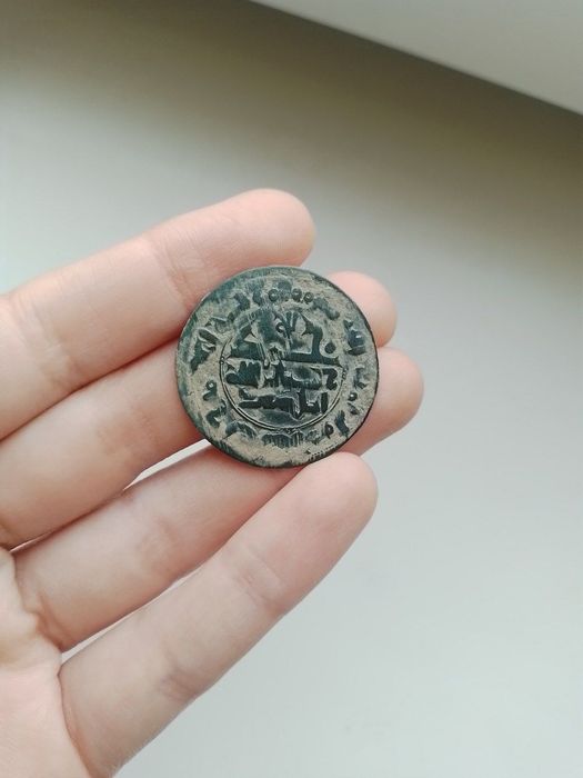 Сотилади Корохоний Лар тангалари монета соин танга