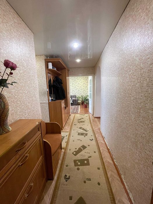 Продам 4 комн. квартиру, в районе Береке