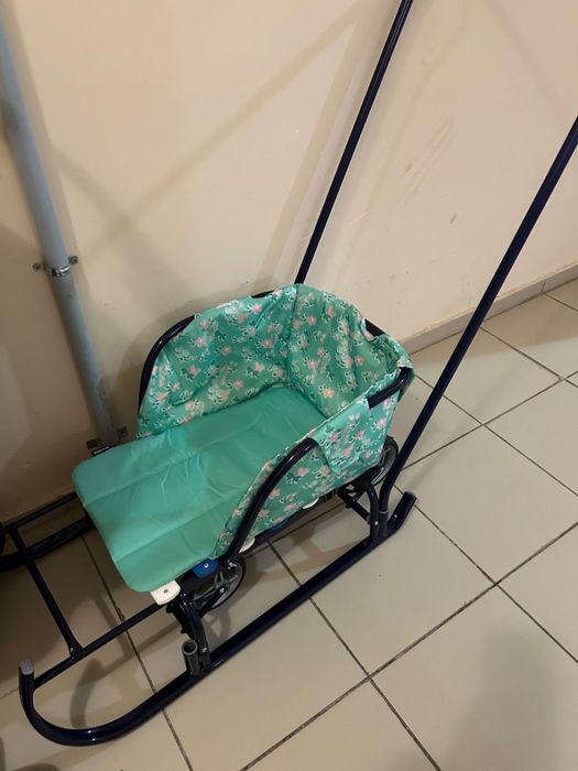 Продам санку , абсолютно новый