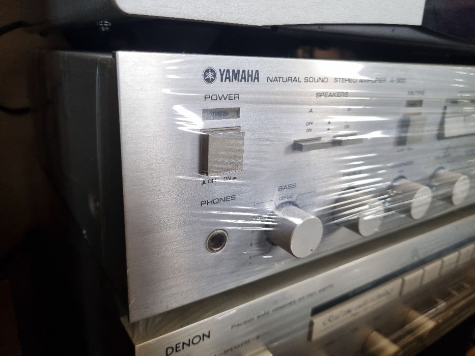 Yamaha A-500. Perfect functional. Impecabil.