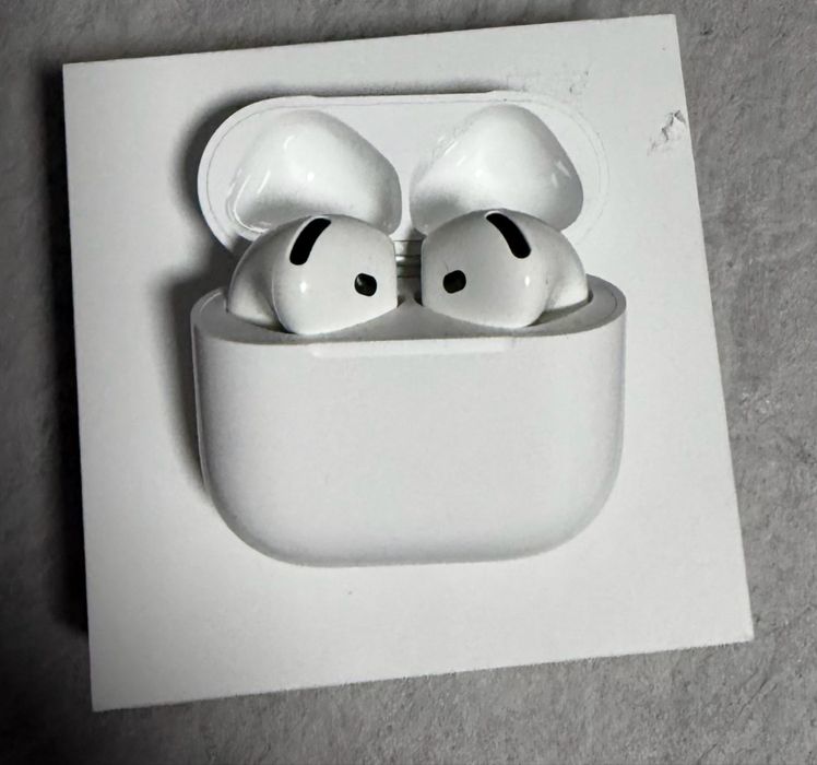 Casti Apple Airpods 4
