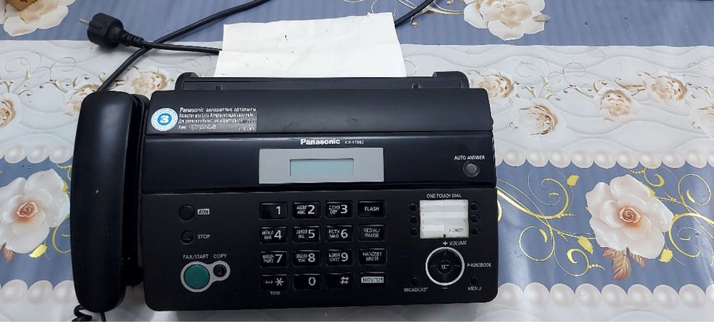 Телефоный факс-аппарат Panasonic KX-FT982