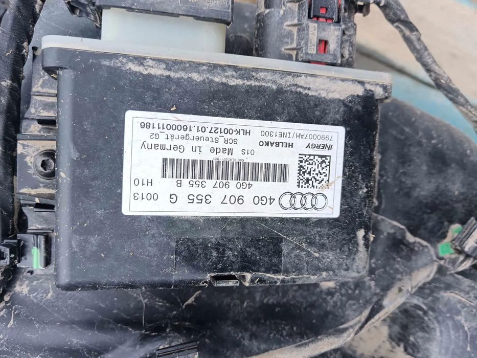 REZERVOR ADBLUE COMPLET CU POMPA SI MODUL AUDI A6 C7 3.0 TDI 4g0907355g, 4077801ae, 4G0131877K