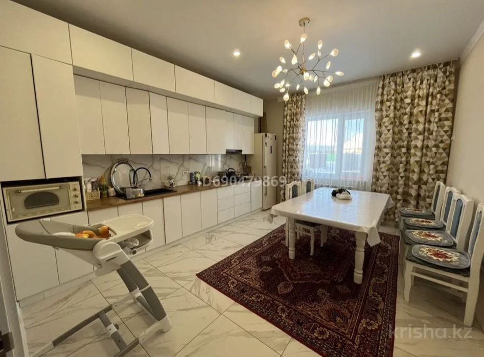 Продаётся просторный дом мкр.Деркул