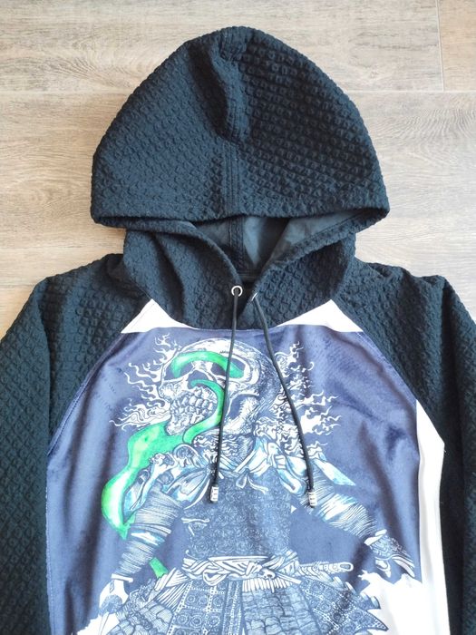 Худи с капюшоном