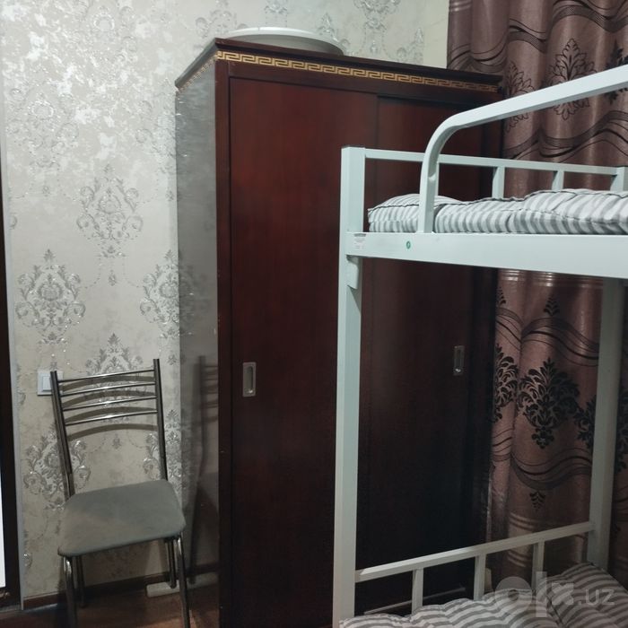 2 комнаты.   8 студентов.    ТТТ. .  500 уе