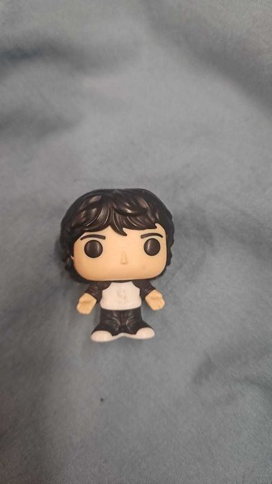 фигурки_кндер джой_очень странные дела