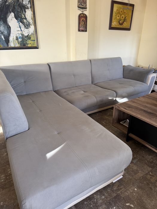 Разтегателен диван