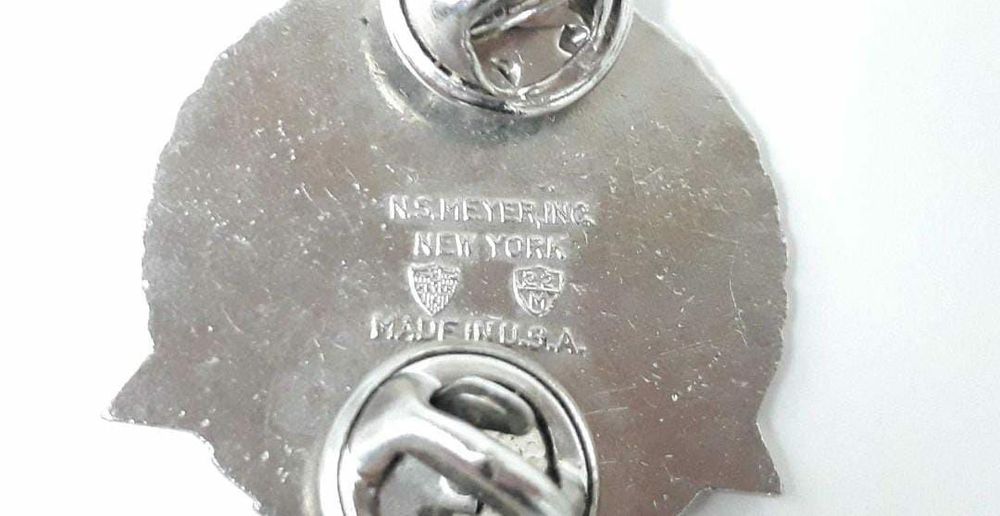 Vechi 2 Insigne Armata Americna USA WW2