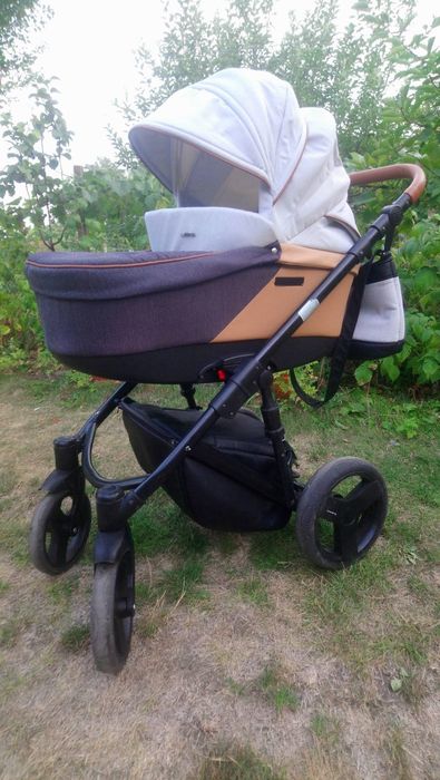 Бебешка количка Bexa