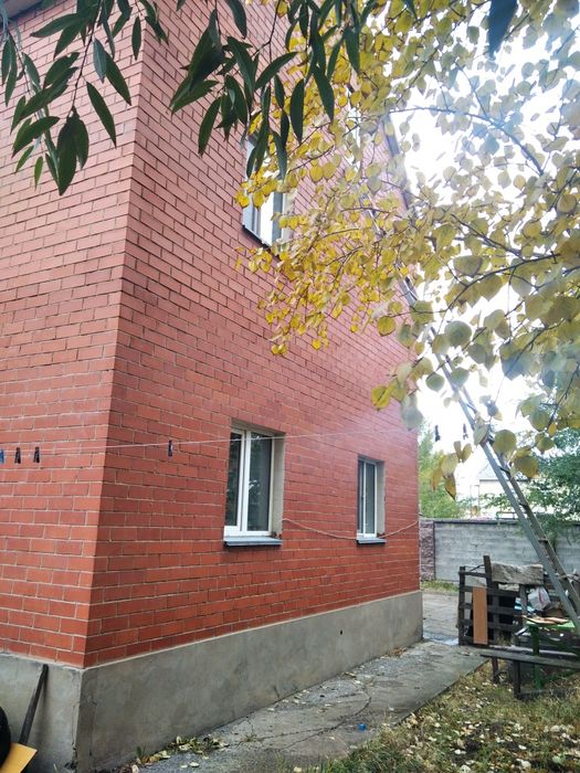 Недвижимость  коттедж