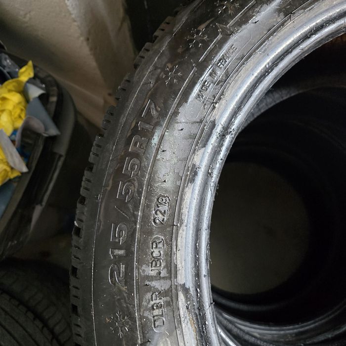 Dunlop winter sport 5 215 55 17