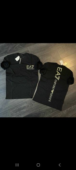 Compleuri , tricouri