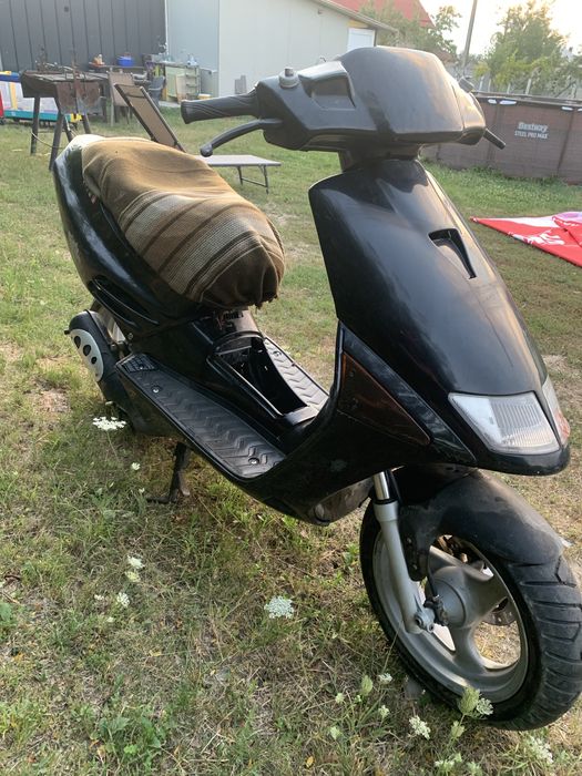 Scuter Aprilia sr 50