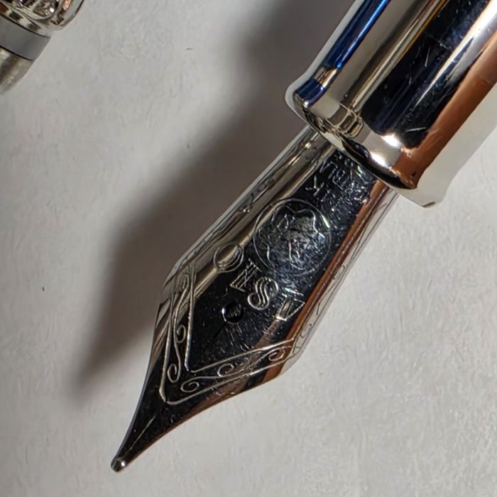 Stilou Montblanc ed Le petit price, albastru