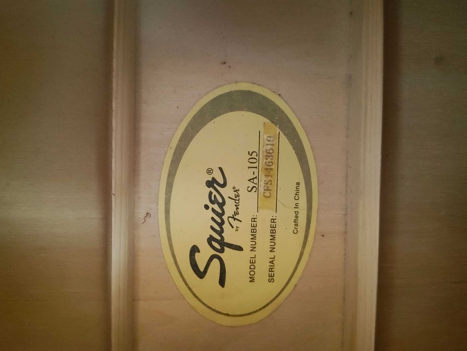 Акустична китара squier by fender