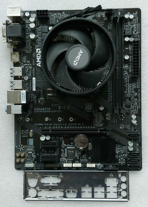 KIT AMD Ryzen 5 1600 3.2GHz + GIGABYTE GA-A320M-S2H V2 + Cooler AMD