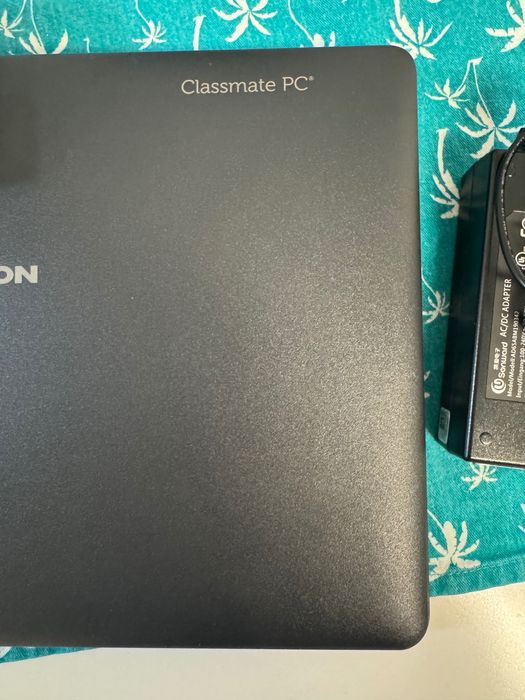 Laptop educational Medion E14412 HD de 35,5 cm 14 inch Intel Core i5