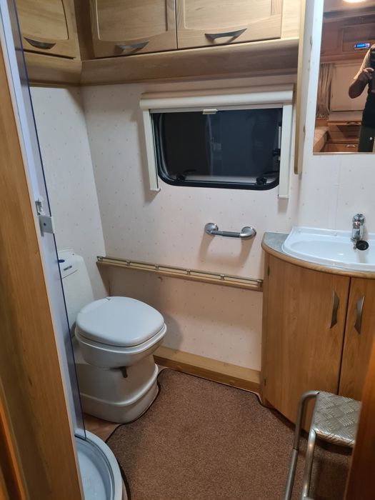 Каравана Clubman Lunar