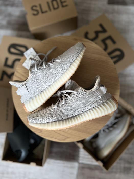 Yeezy Boost 350 V2 Sesame