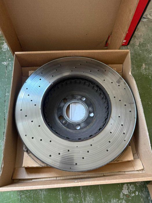 Преден спирачен диск Mercedes S W223