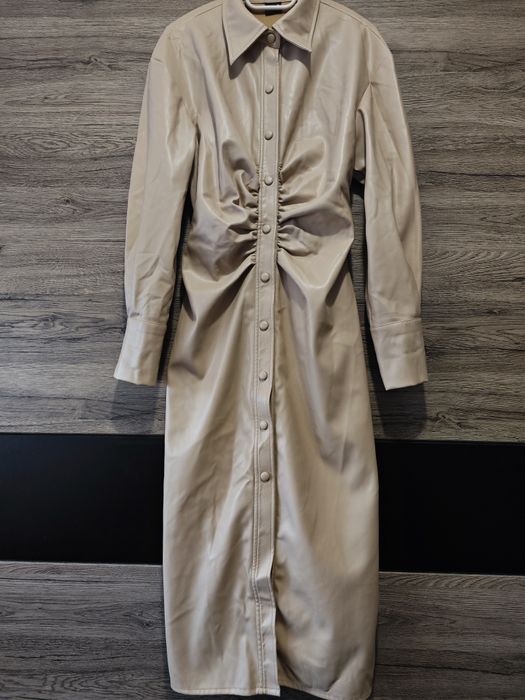 Рокля Armani exchange и други