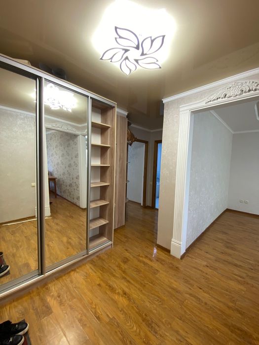 Продам 2-ком в центре