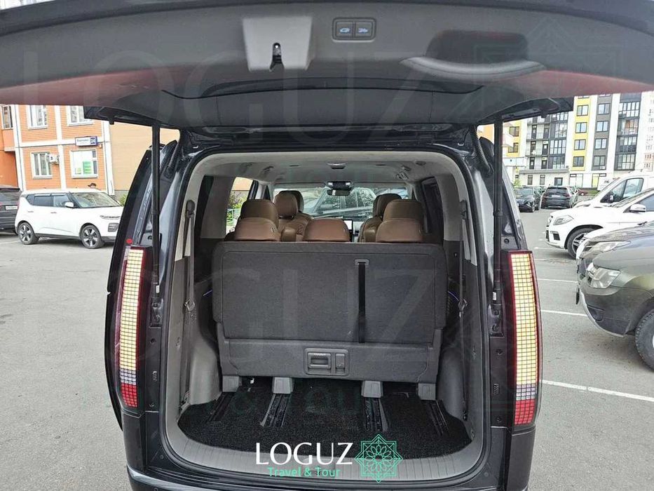 Hyundai Staria Travel Across Uzbekistan: Comfort Style and Confidence