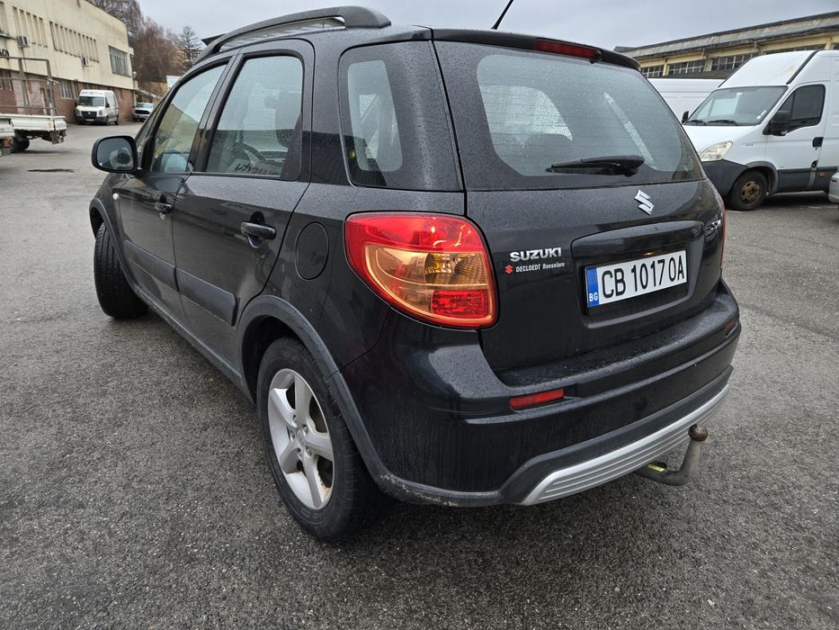 Suzuki SX-4 black edition