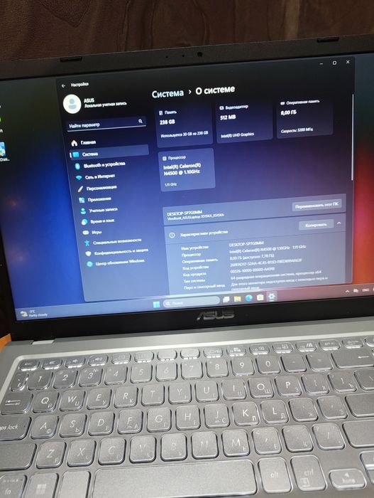 Ноутбук Asus laptop
