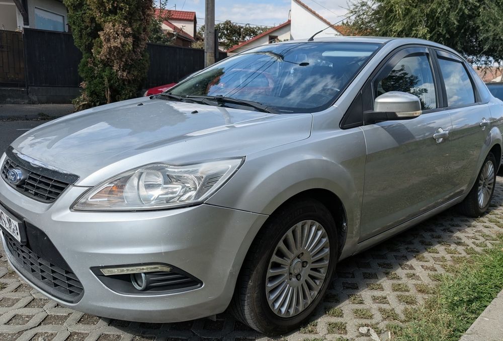Focus -  Benzină - Sedan