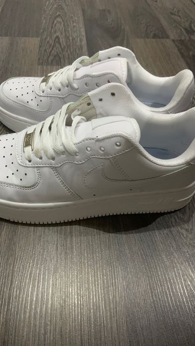 кроссовки Nike, в белом цвете