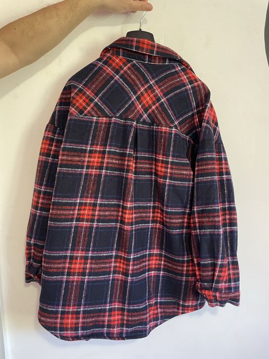 Късо карирано палто